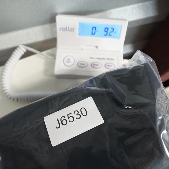 Piper Project Top Womens Medium Cold Shoulder Long Sleeve Knit Black Pullover - Picture 10 of 10